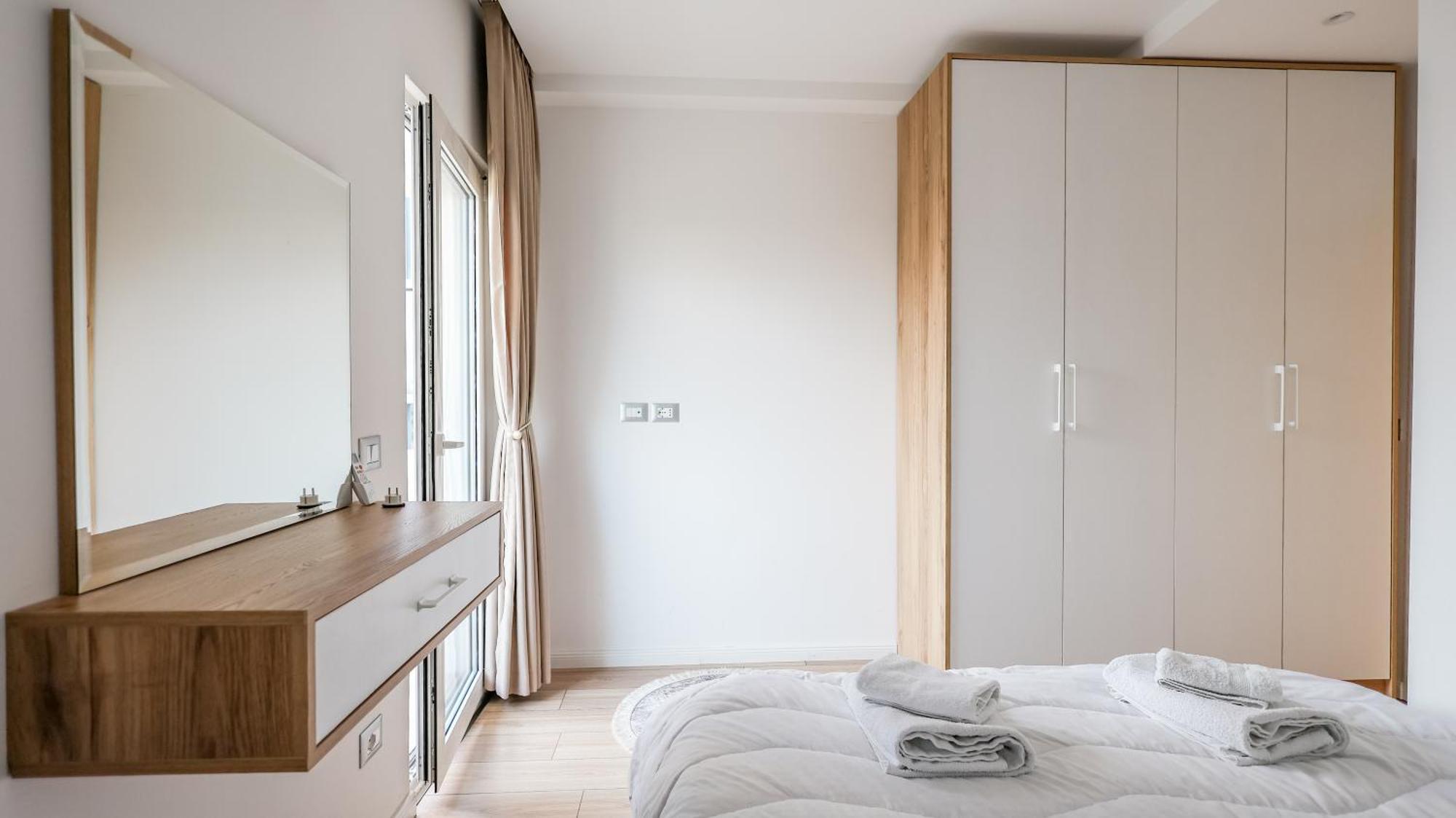 Premium Apartment In The Center Tirana Extérieur photo
